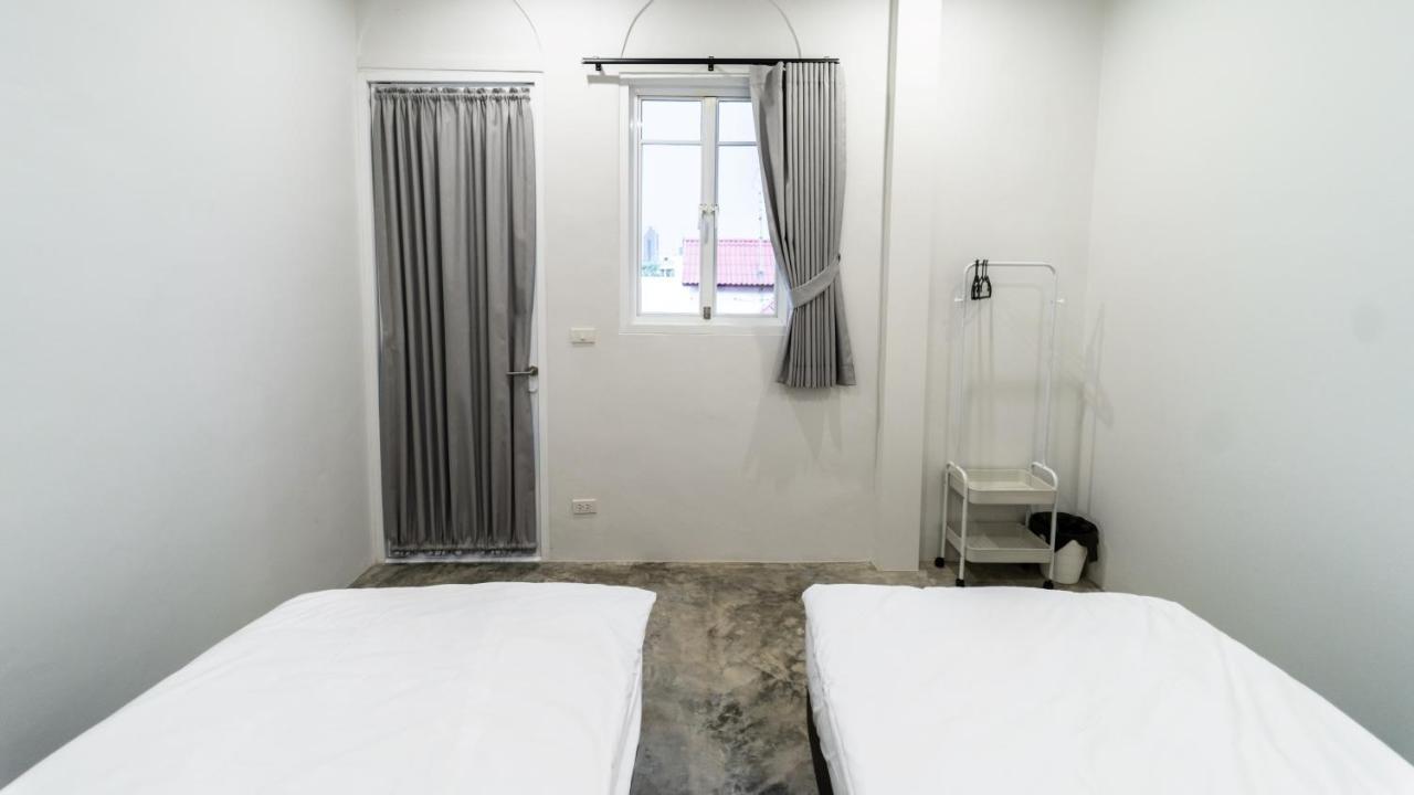 Pier 808 Hostel Bangkok Buitenkant foto