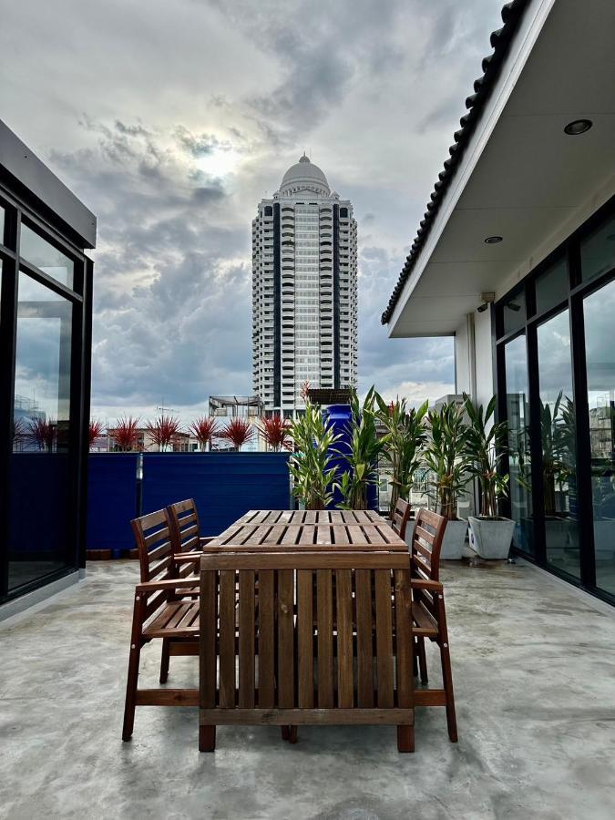 Pier 808 Hostel Bangkok Buitenkant foto